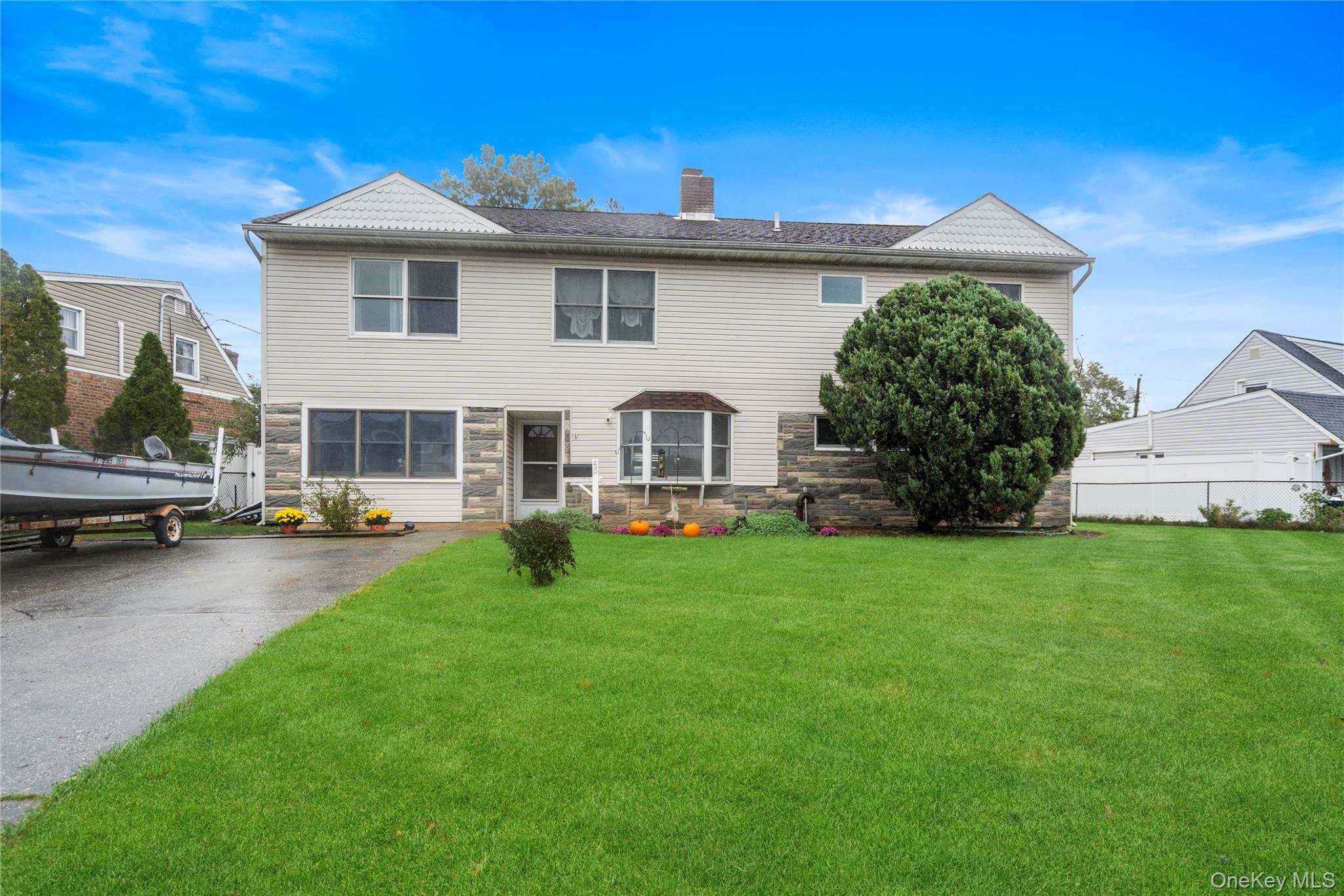 45 Lowland Road