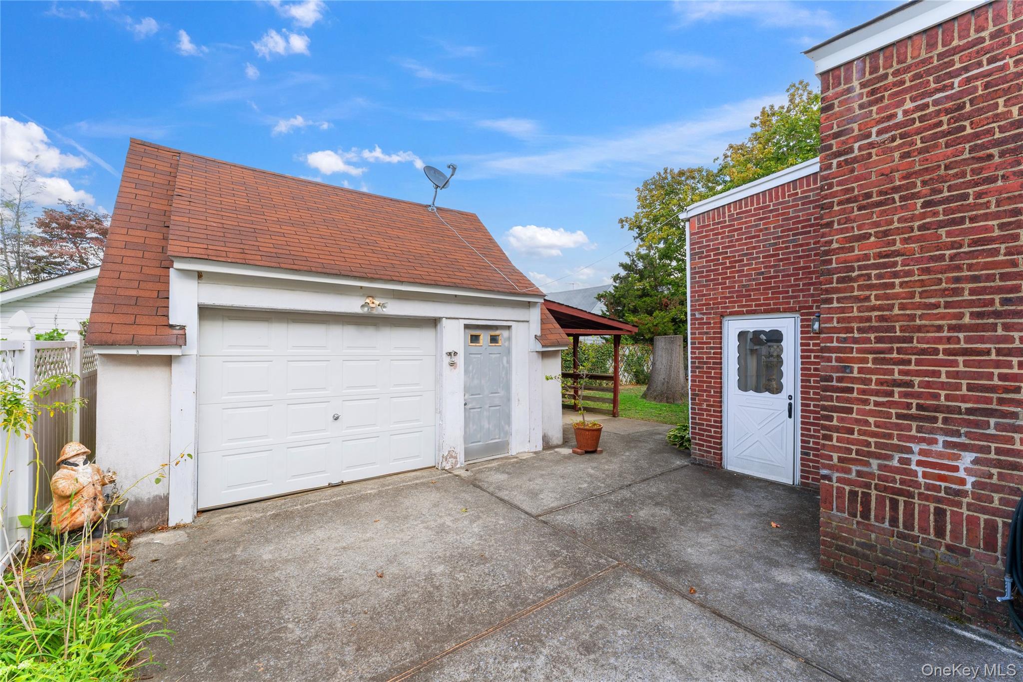 1522 Surprise Street