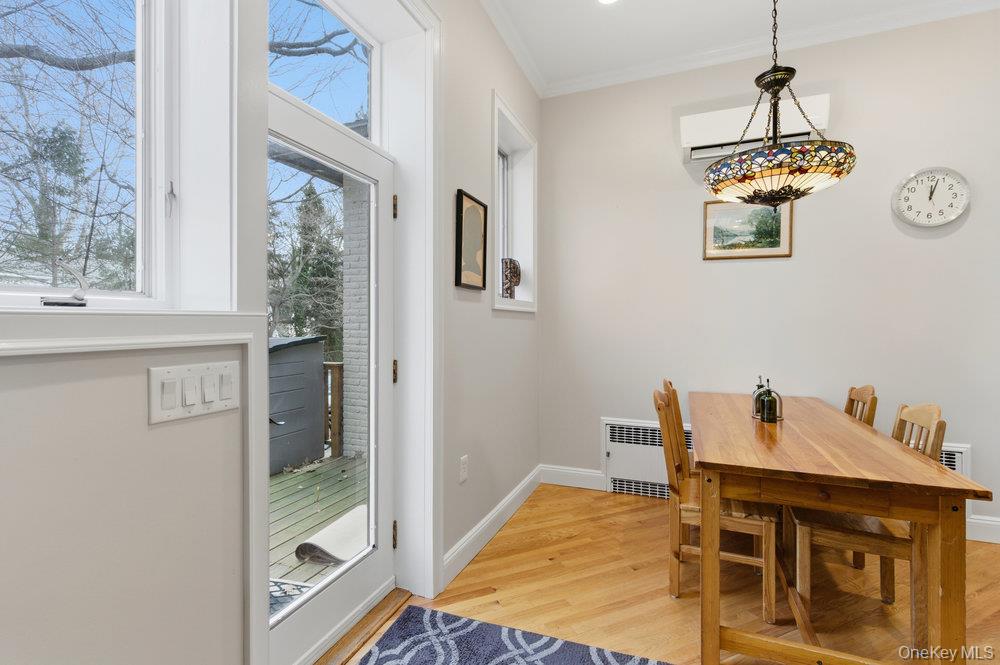 5 Cedar Lane