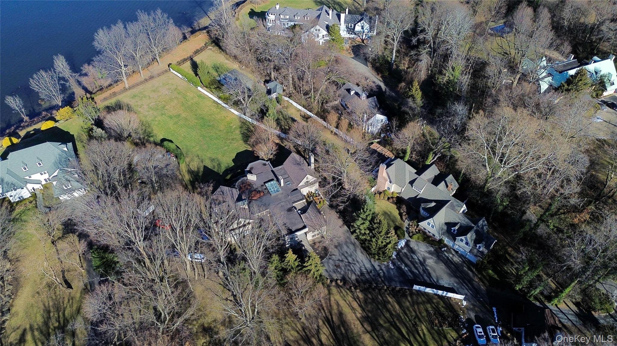 5 Cedar Lane