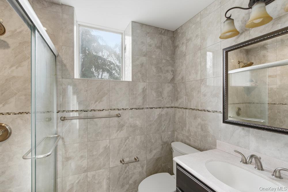 5 Cedar Lane