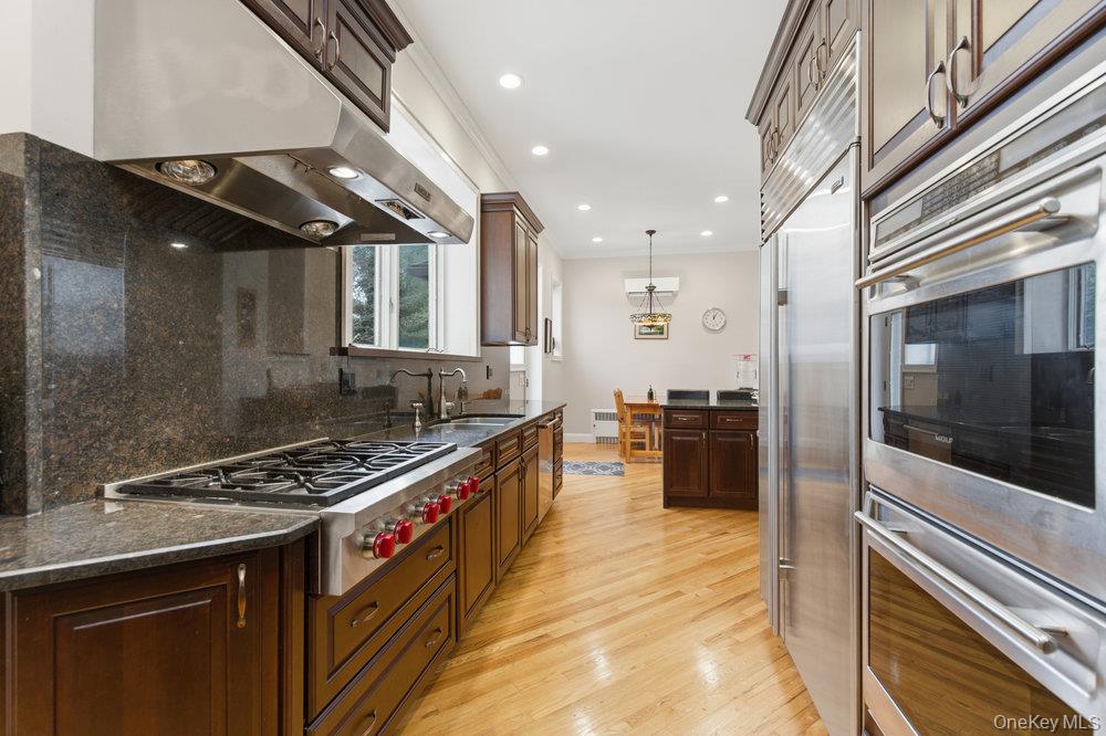 5 Cedar Lane
