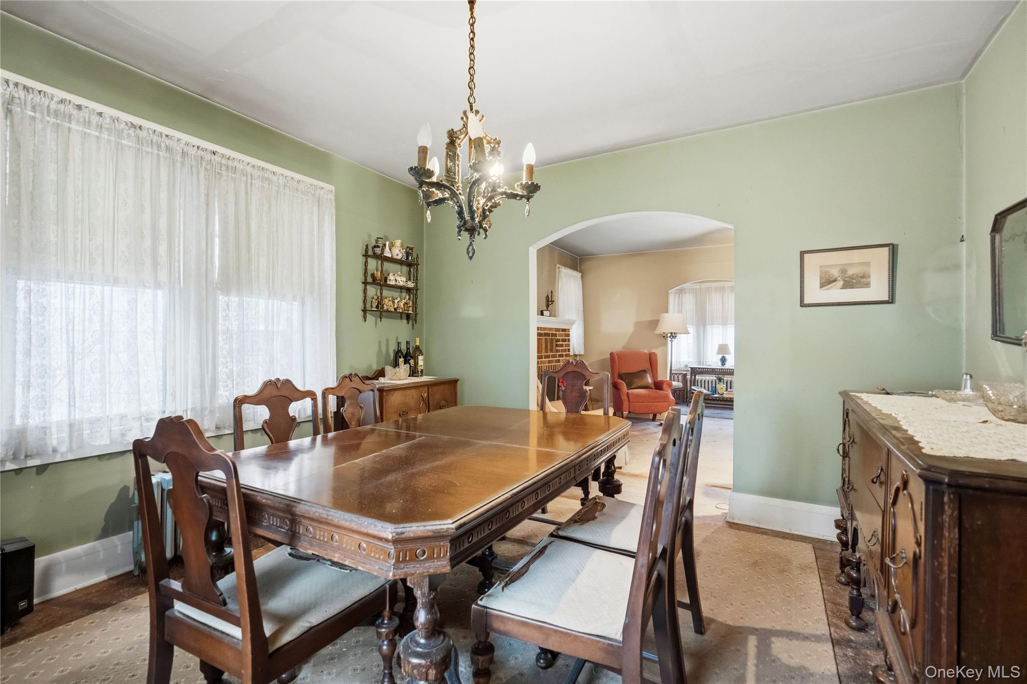 114 Buckingham Place