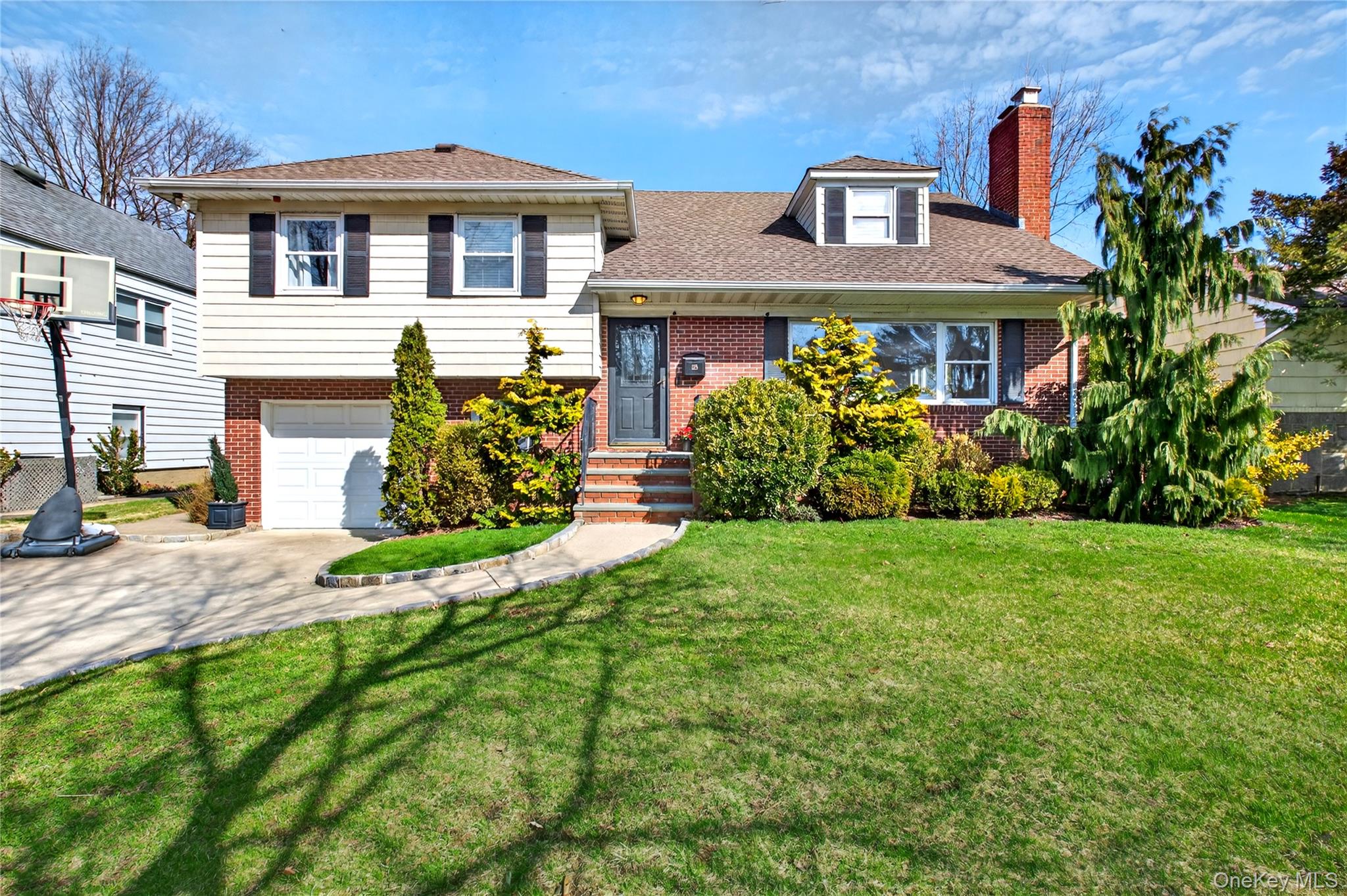 125 Meadow Street