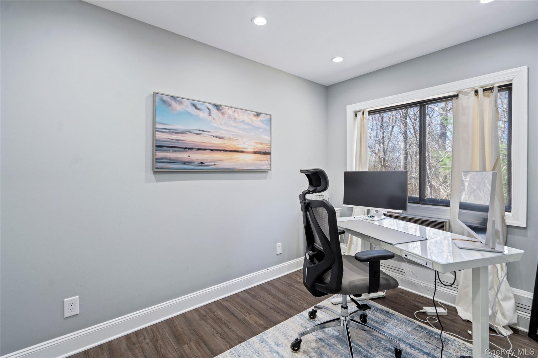 24 Richmond Boulevard Unit: 4B