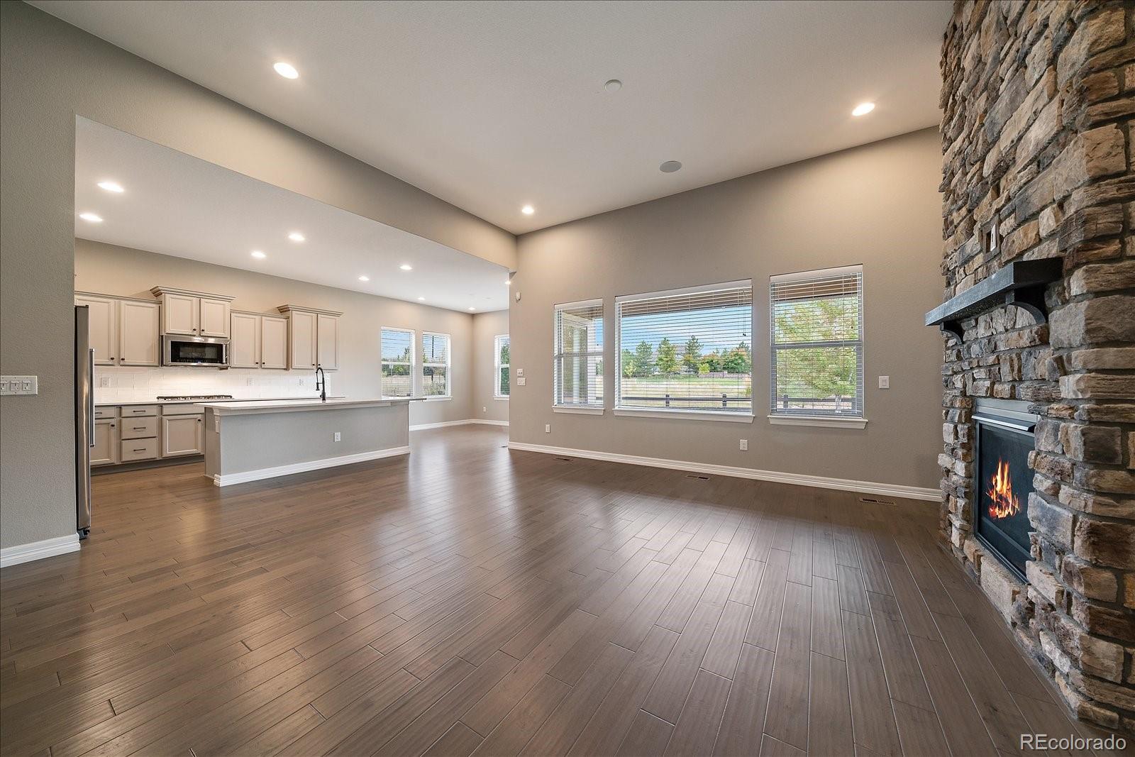 23556 E Del Norte Place