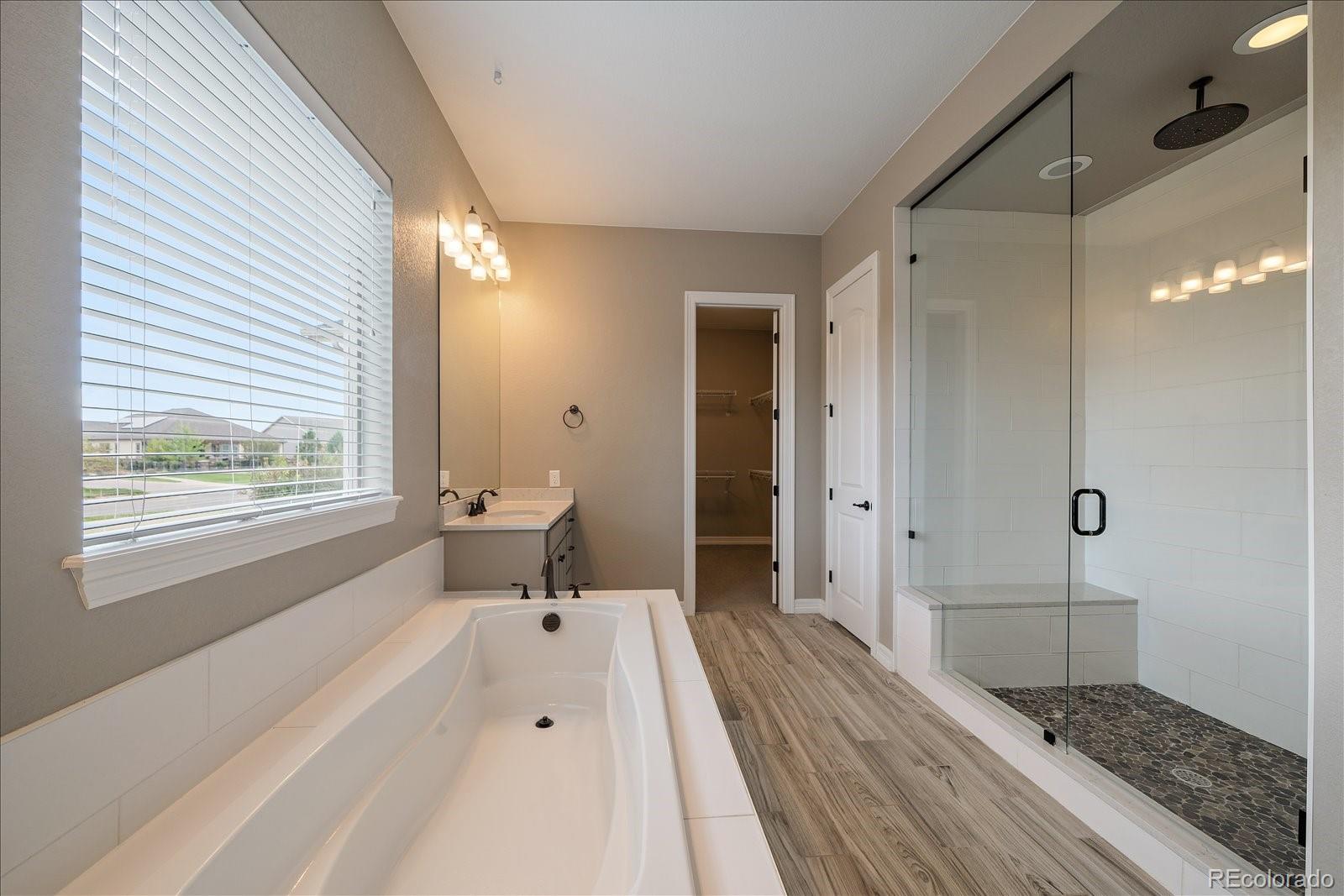 23556 E Del Norte Place