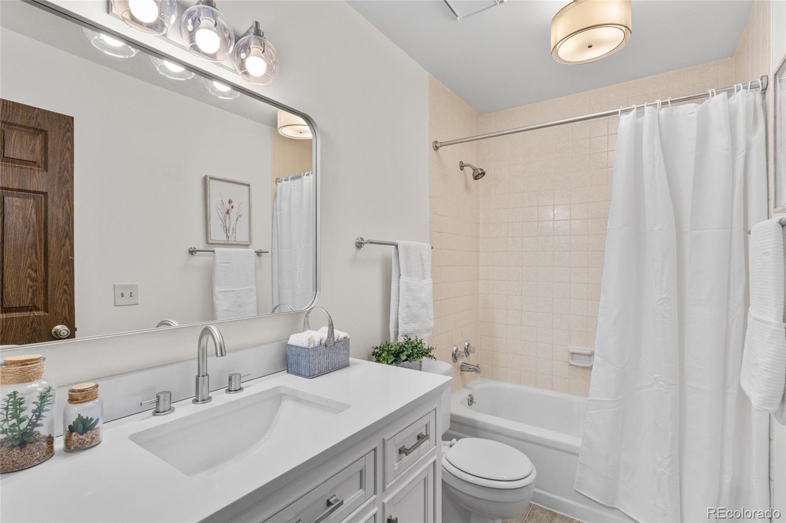 8441 S Timberwood Street