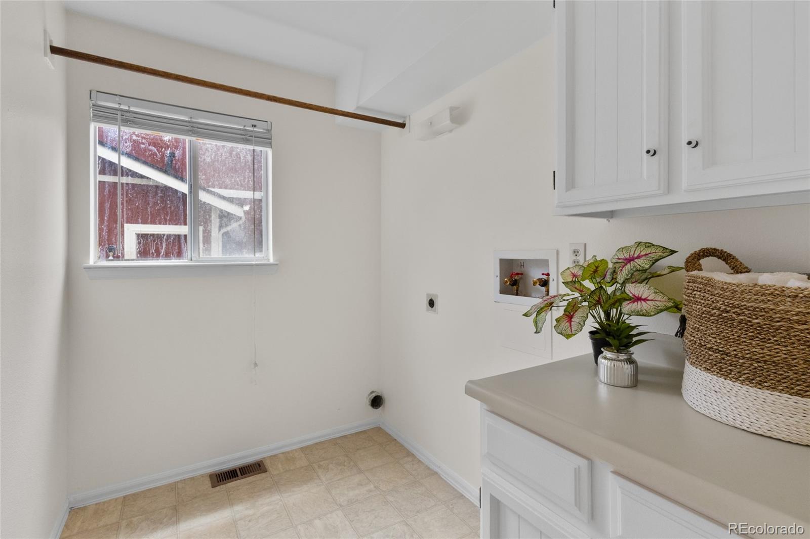 8441 S Timberwood Street