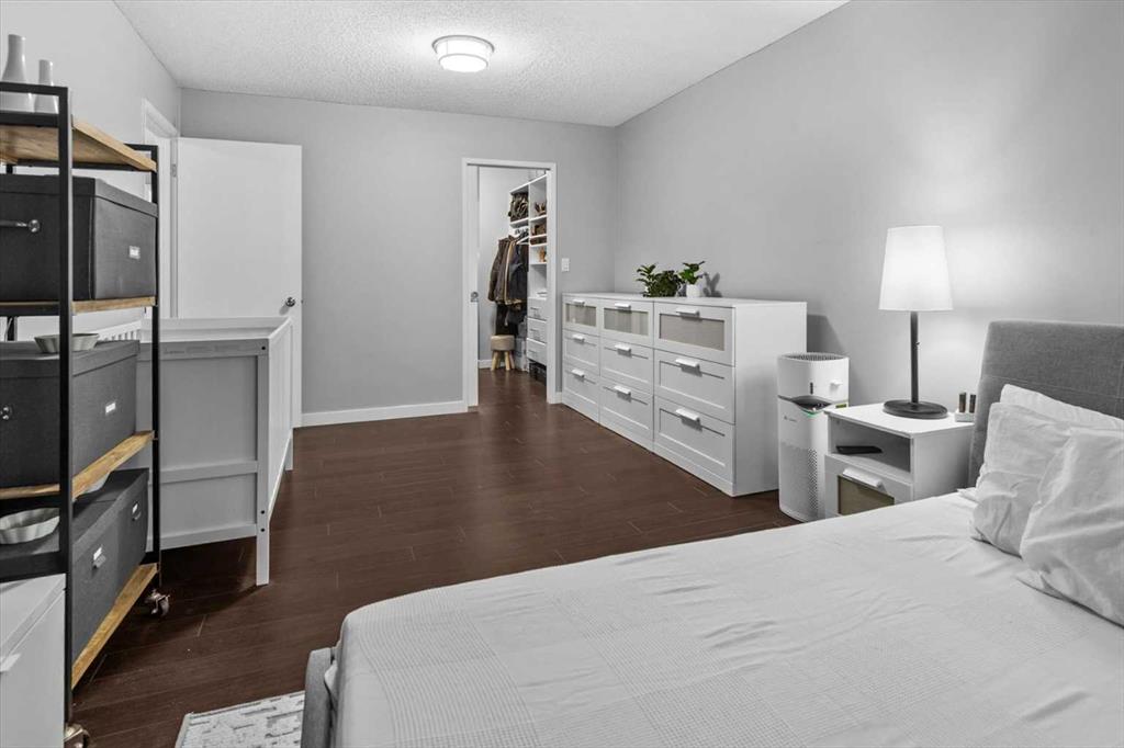 1001 68 Avenue SW Unit: 205