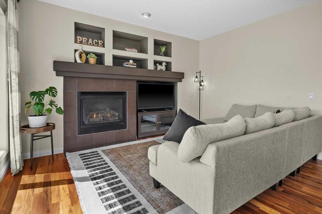 311 Royal Oak Circle NW