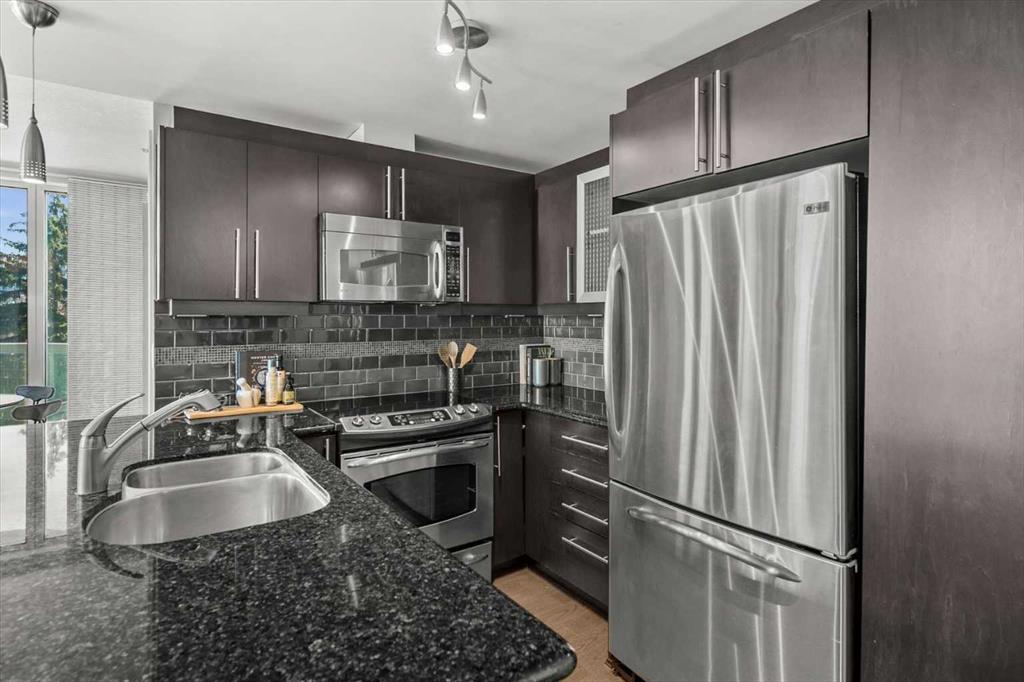 817 15 Avenue SW Unit: 500