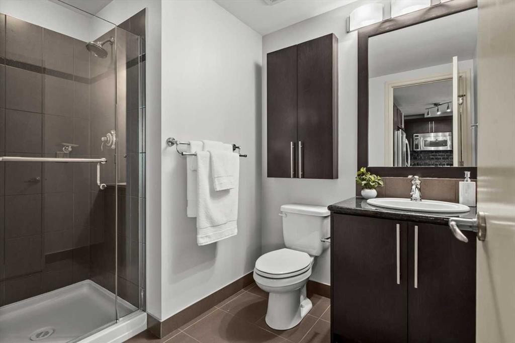 817 15 Avenue SW Unit: 500
