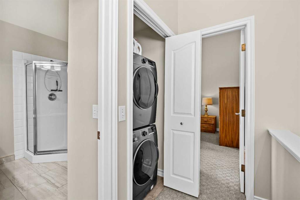 405 32 Avenue NW Unit: 301
