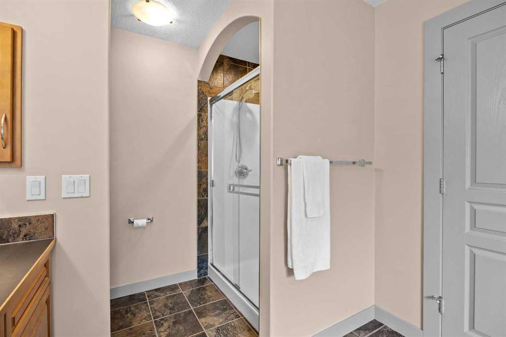 139 Tuscany Ridge Close NW