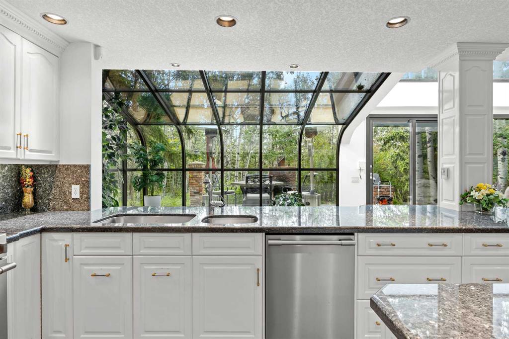 7 Biggar Heights Bay