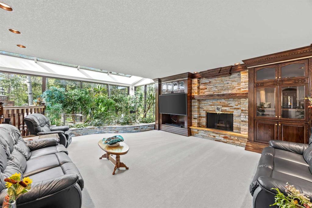 7 Biggar Heights Bay