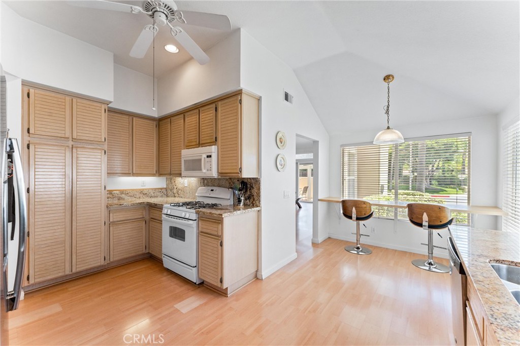 21618 Paseo Palmetto