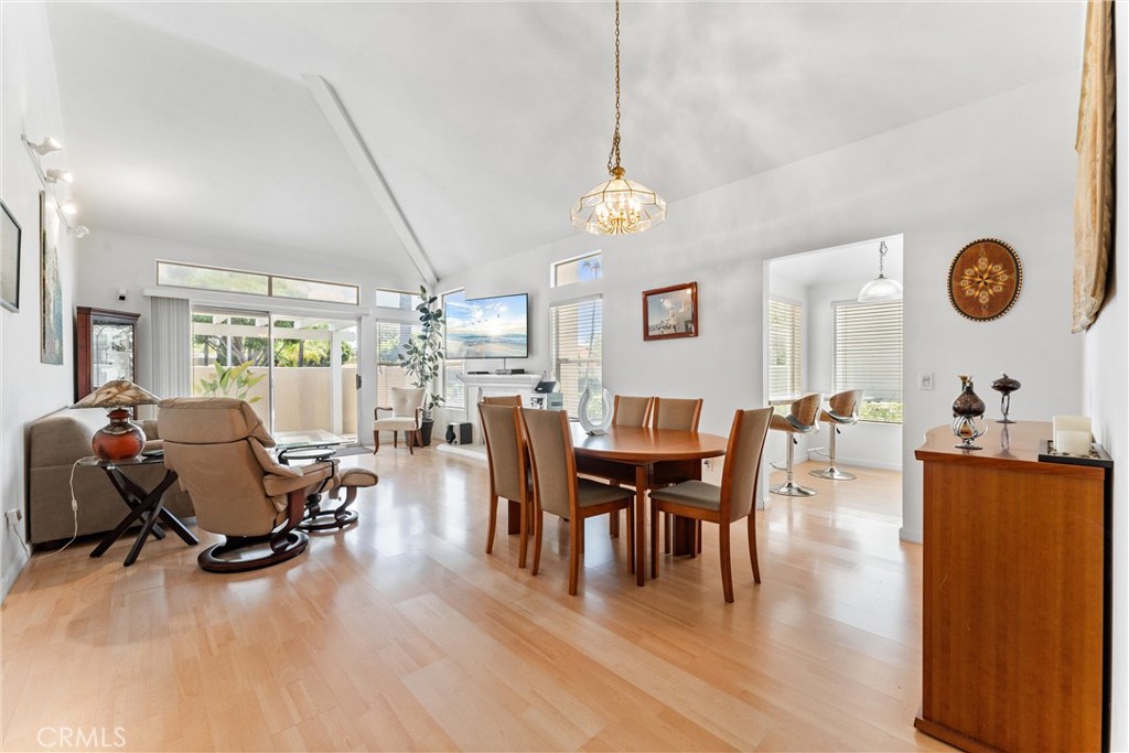 21618 Paseo Palmetto