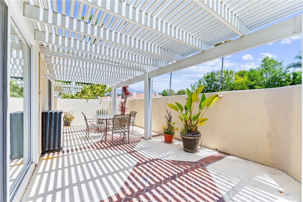 21618 Paseo Palmetto