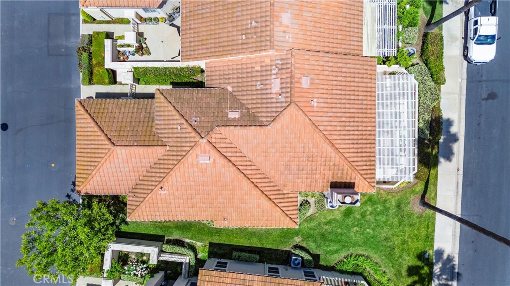 21618 Paseo Palmetto