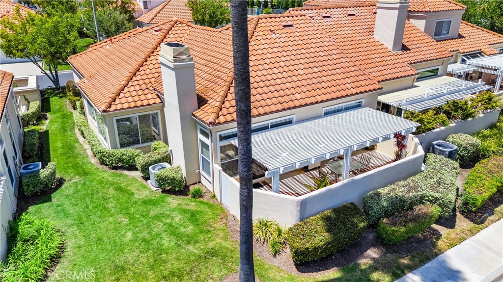 21618 Paseo Palmetto
