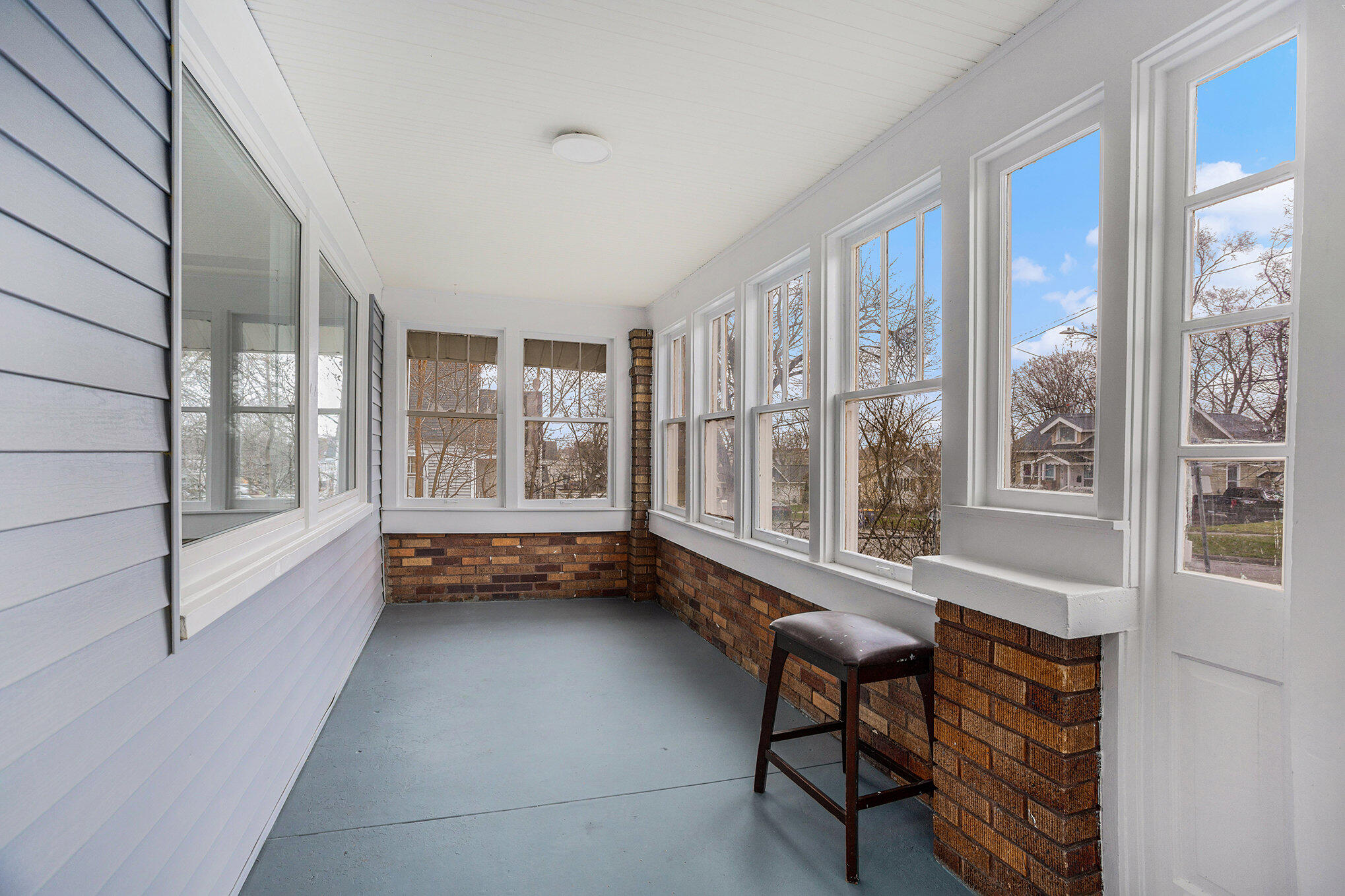 320 Brown Street SW
