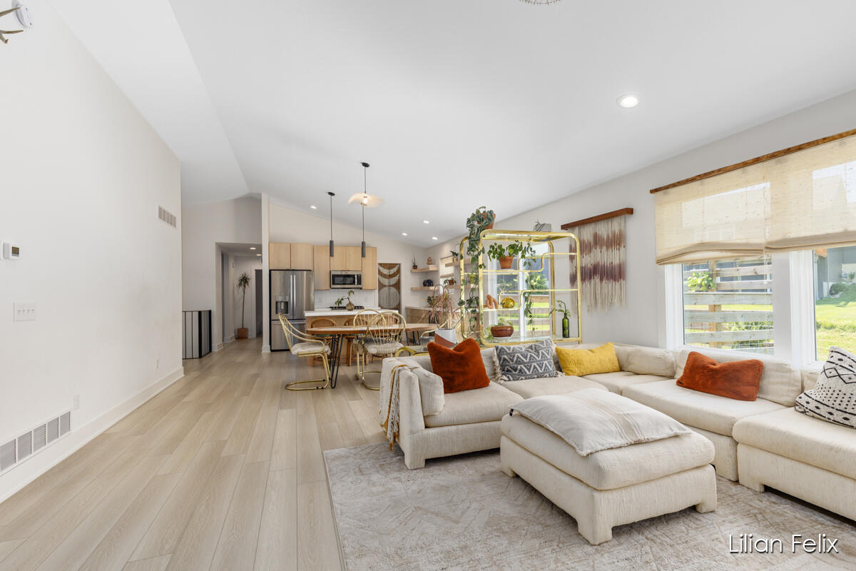 7113 Sugarmaple Drive