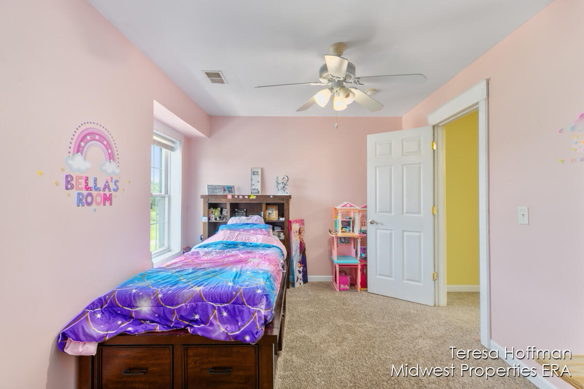 13588 Duck Pond Lane