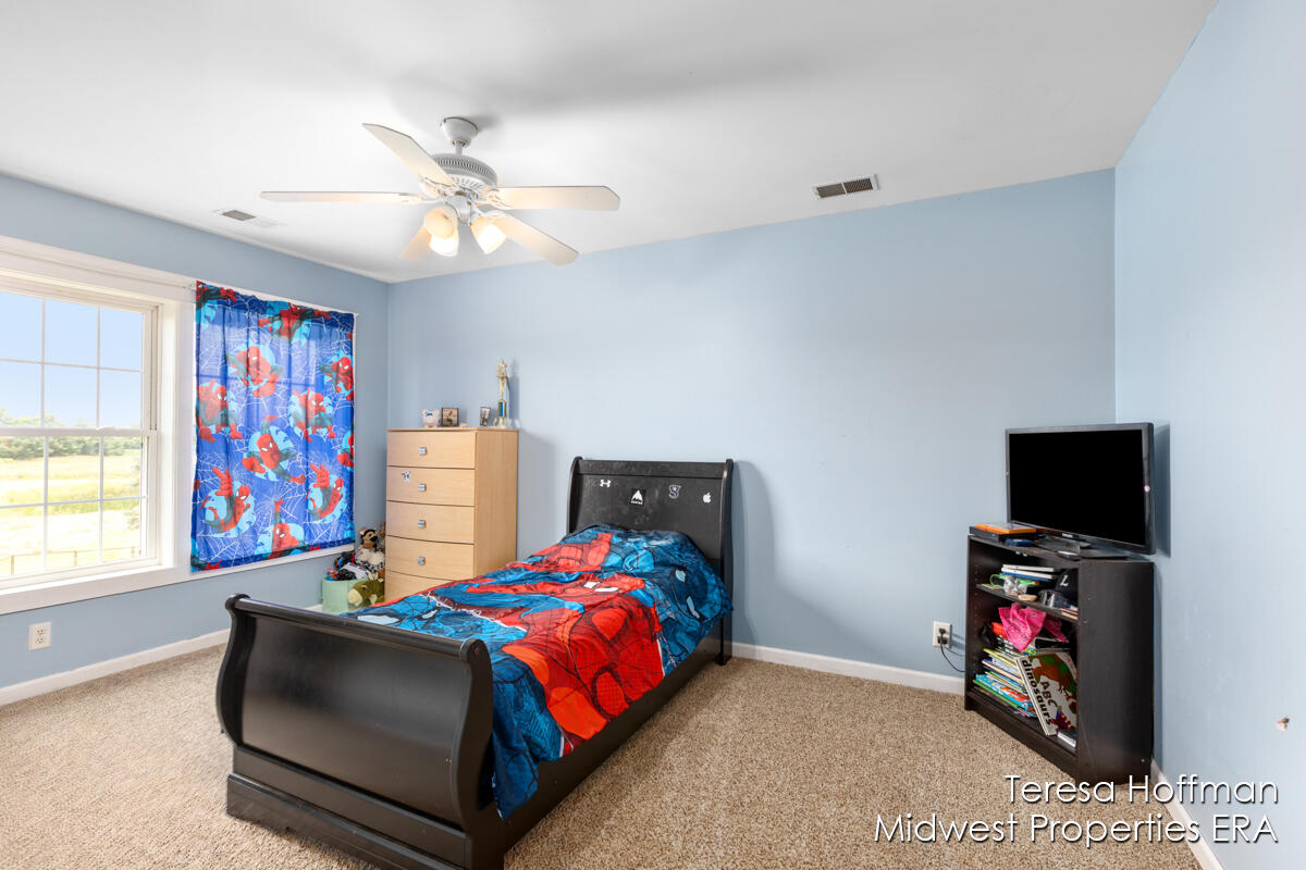 13588 Duck Pond Lane