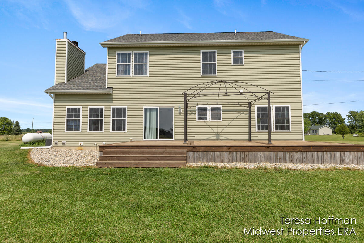 13588 Duck Pond Lane