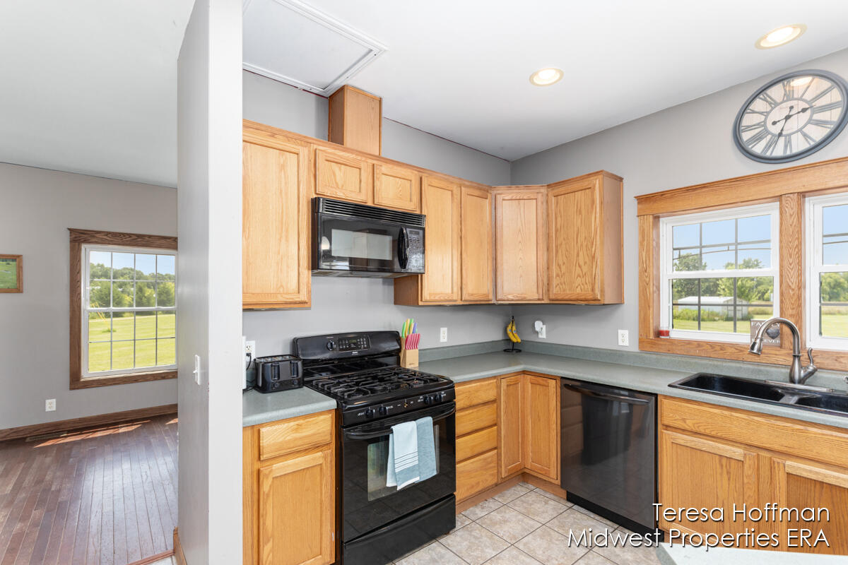 13588 Duck Pond Lane