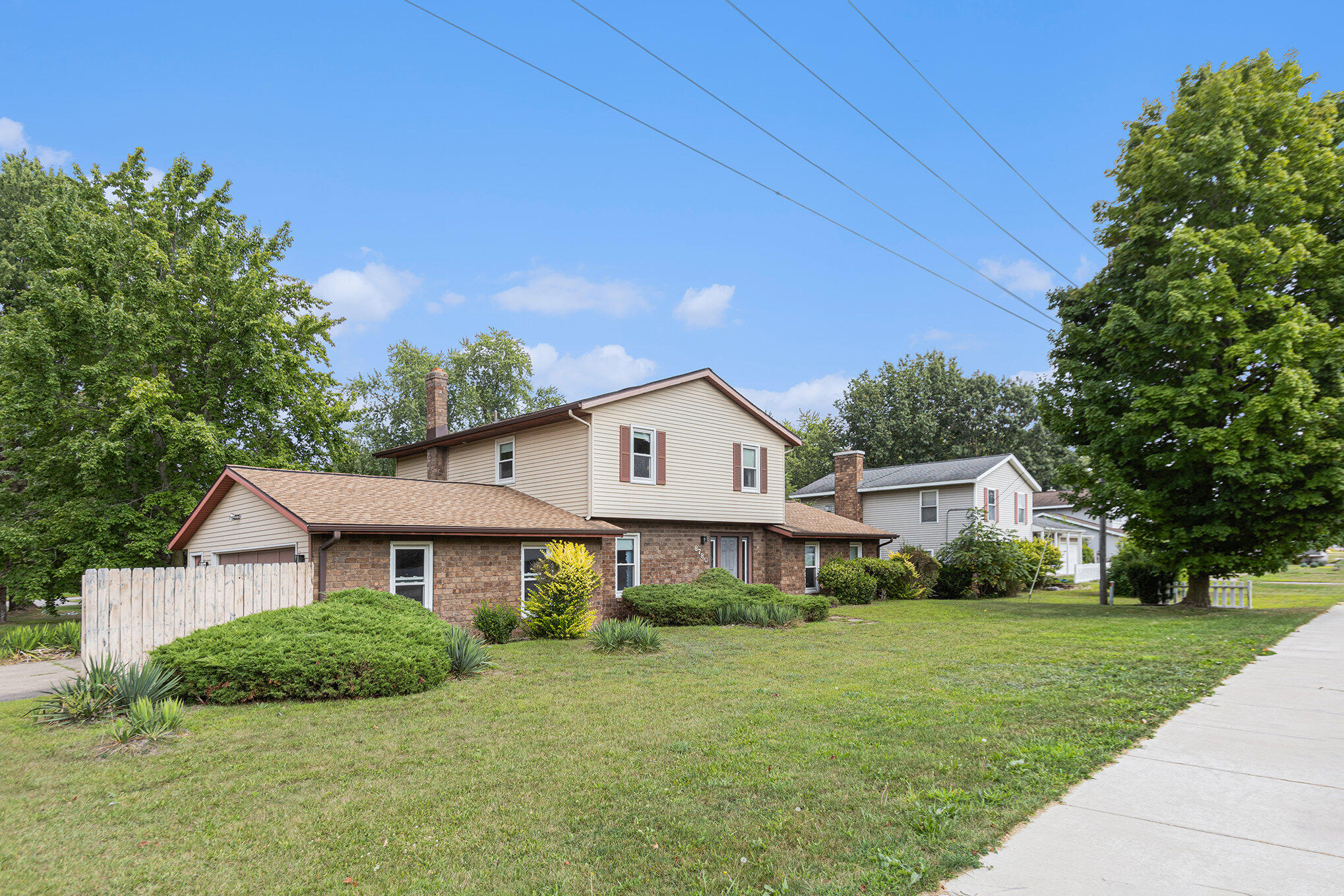 8780 Cottonwood Drive