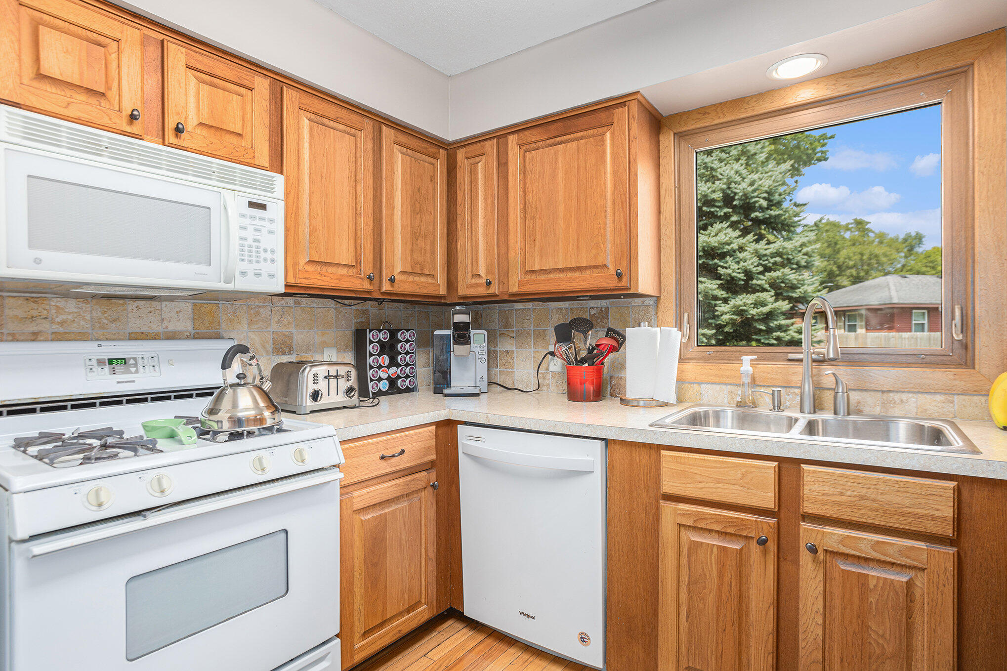 8780 Cottonwood Drive
