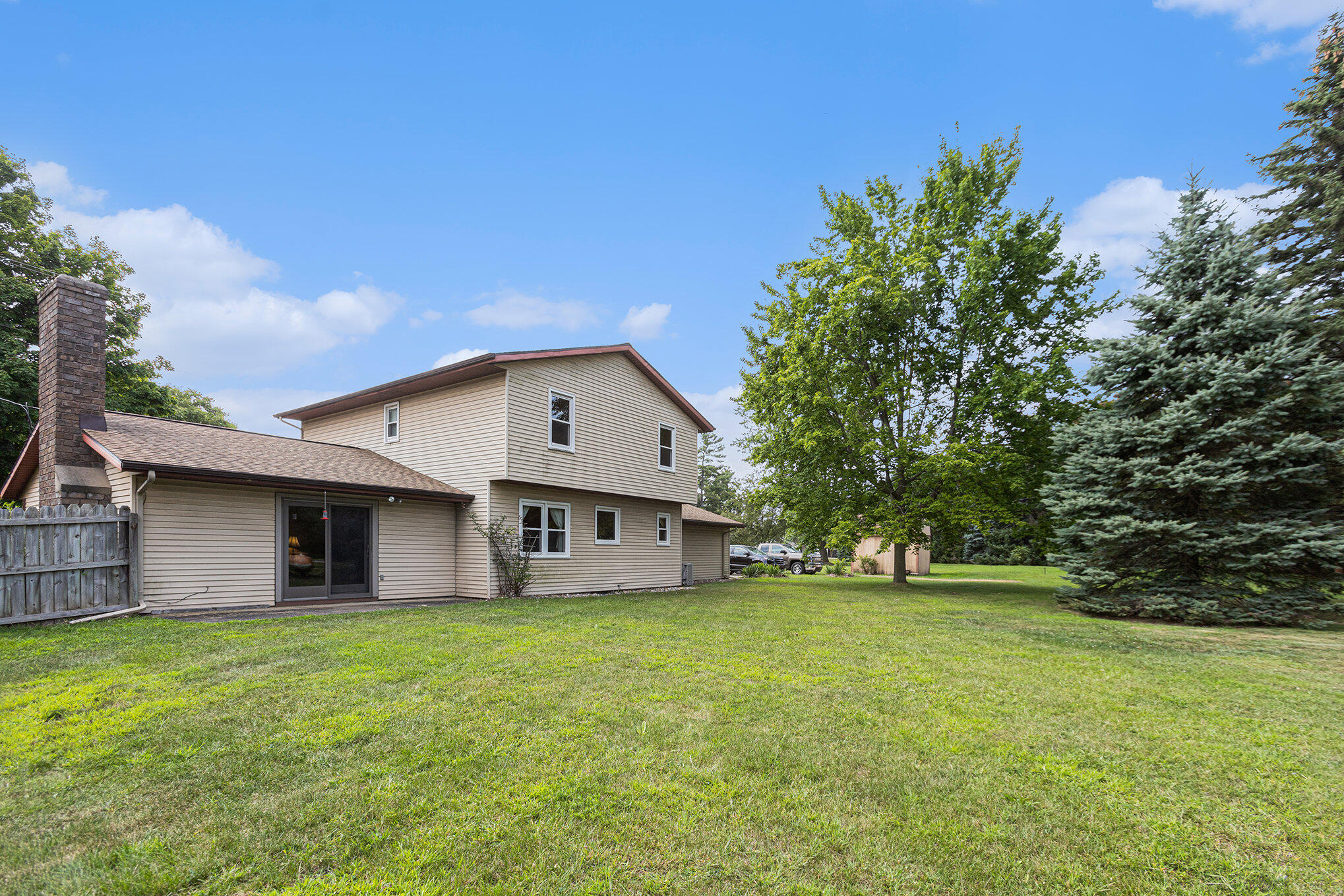 8780 Cottonwood Drive
