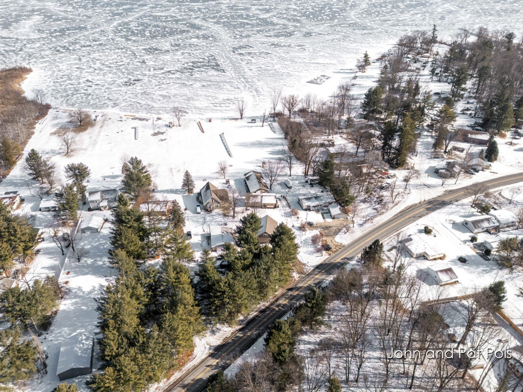 15330 Meddler Avenue NE