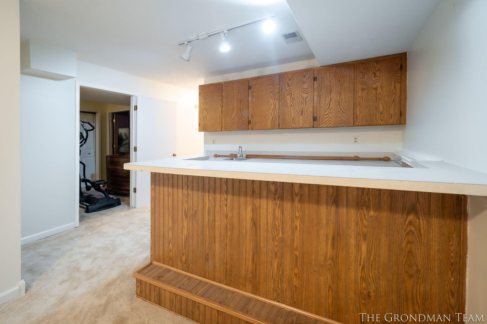 3322 Meadow Glen Drive