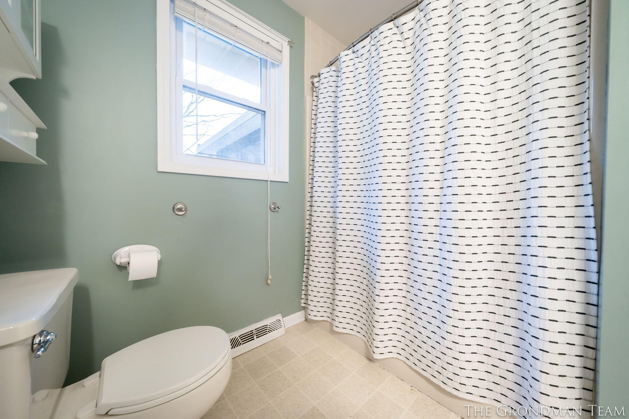 3322 Meadow Glen Drive