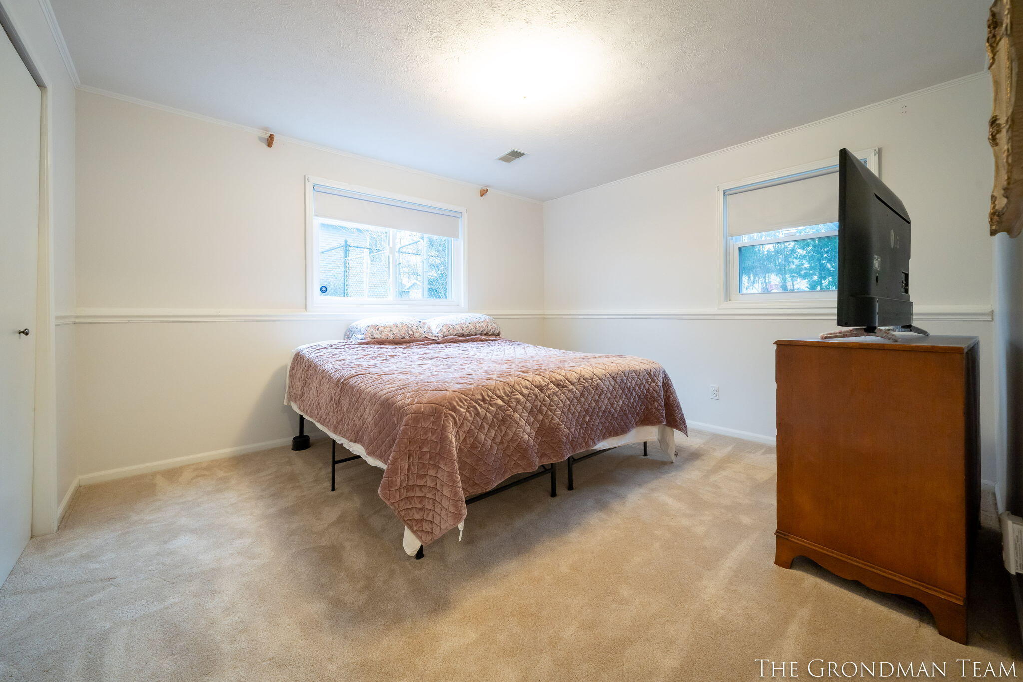 3322 Meadow Glen Drive