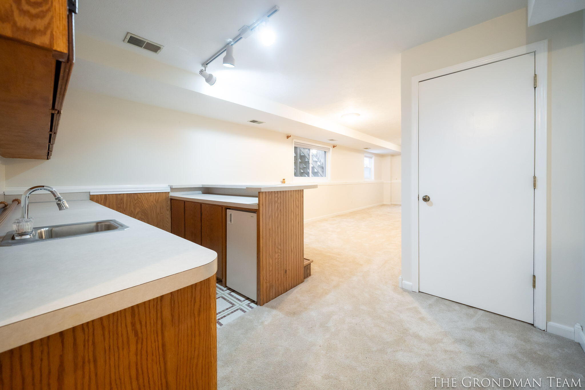 3322 Meadow Glen Drive