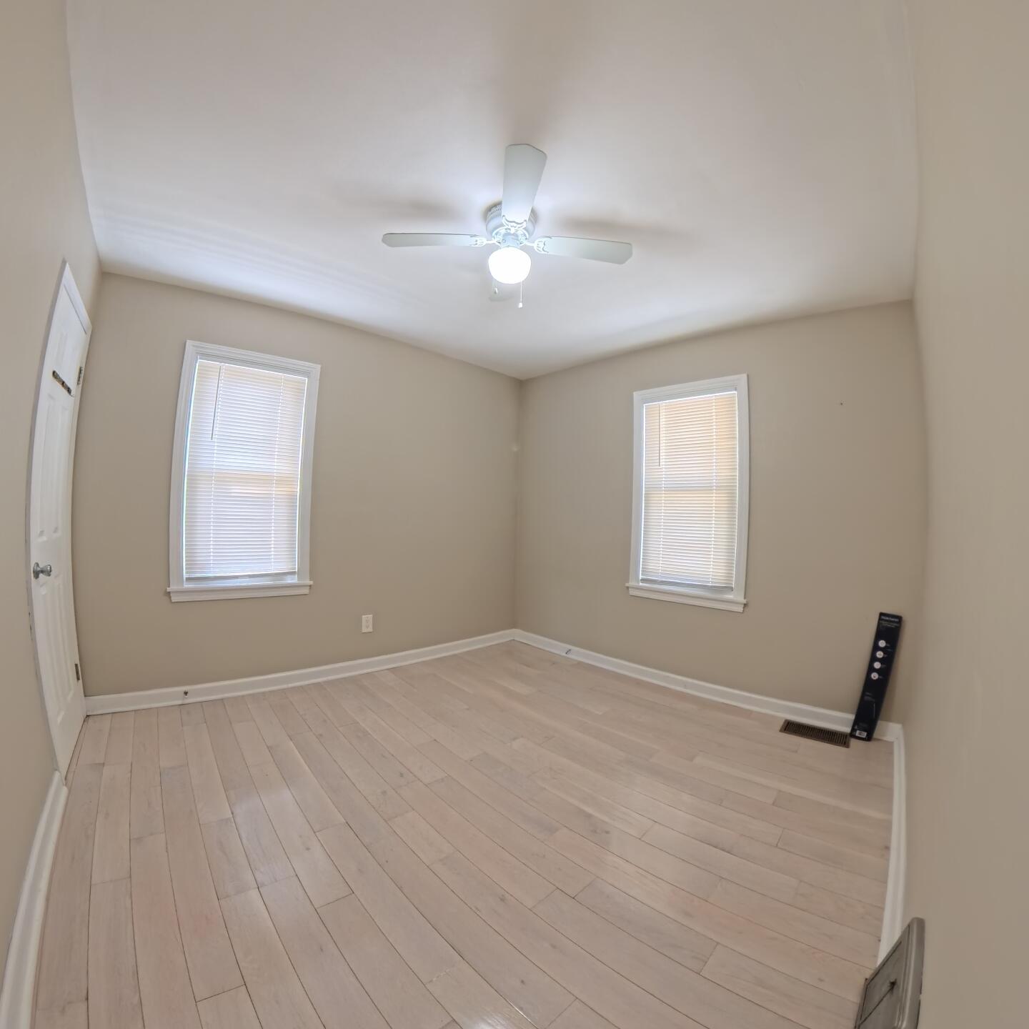 25 Maplelawn Street SW