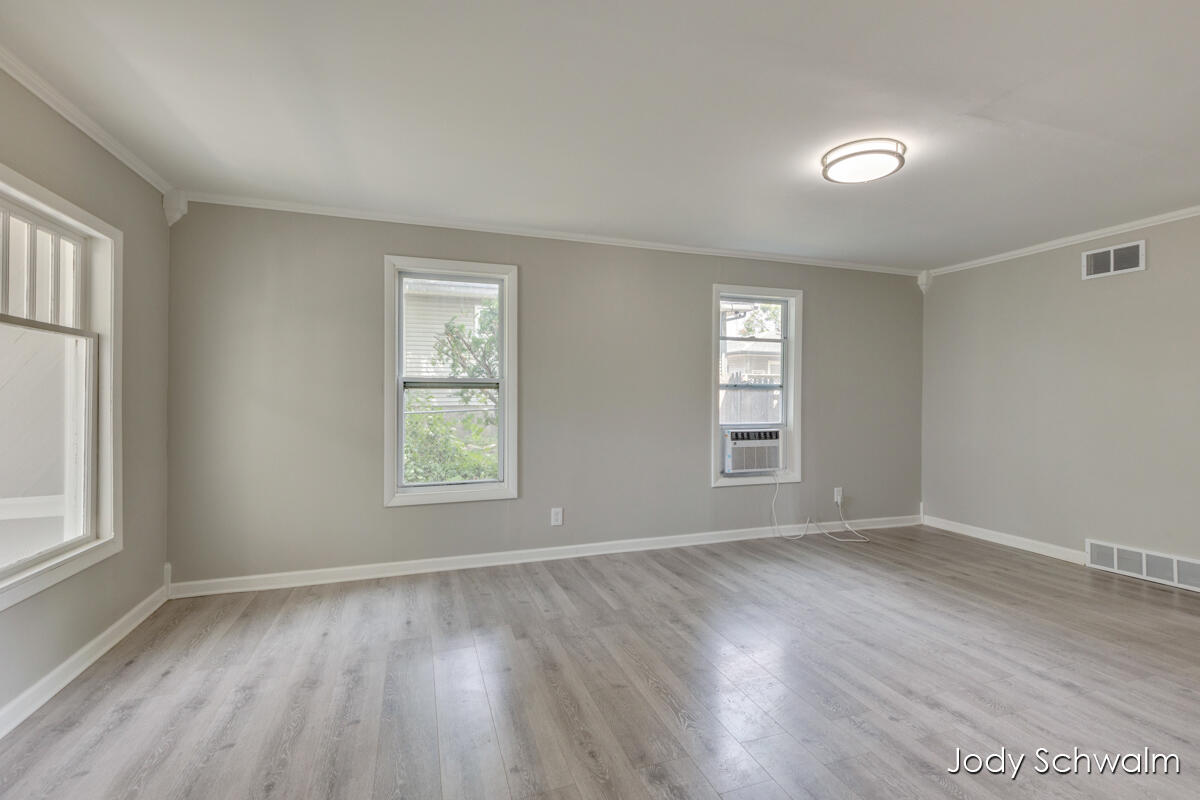 920 Wilson Avenue