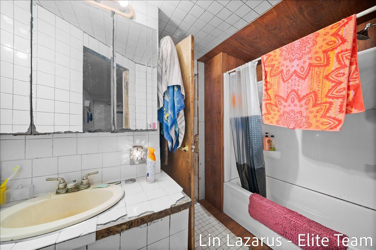 13280 Ritchie Avenue NE