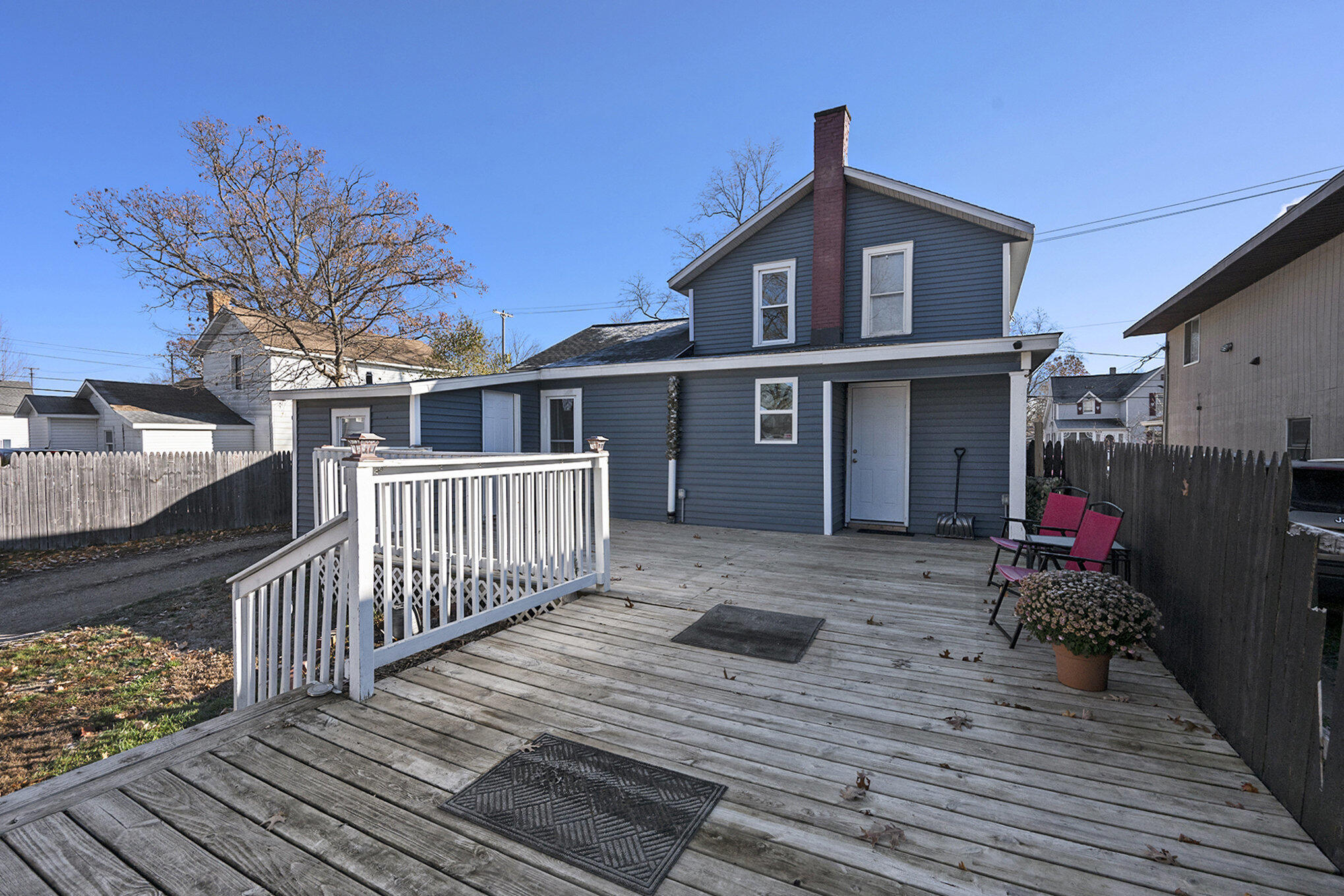 508 S Farmer Street
