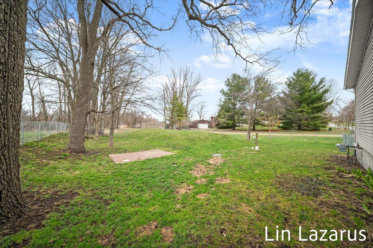 65484 Parkwood Court