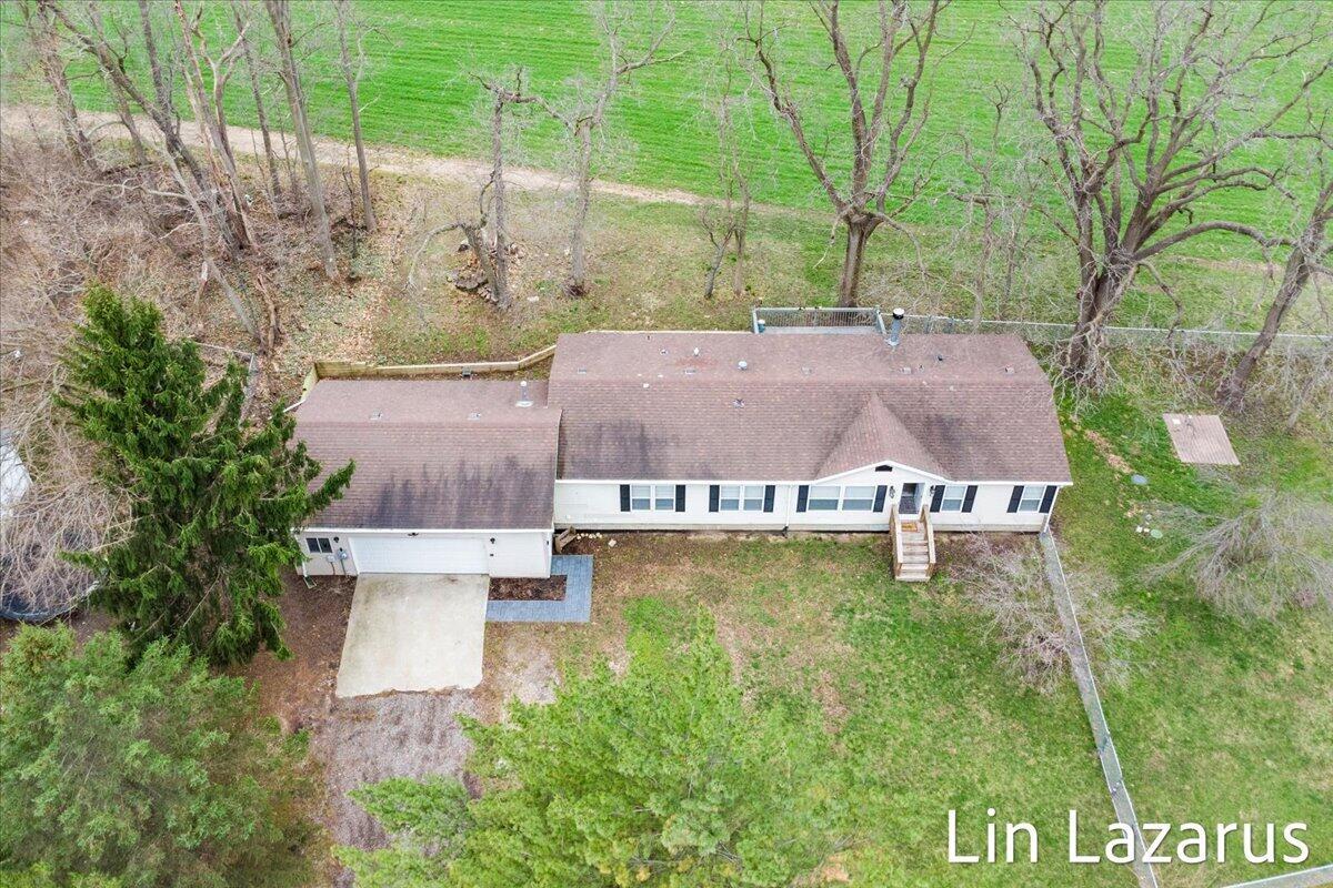 65484 Parkwood Court