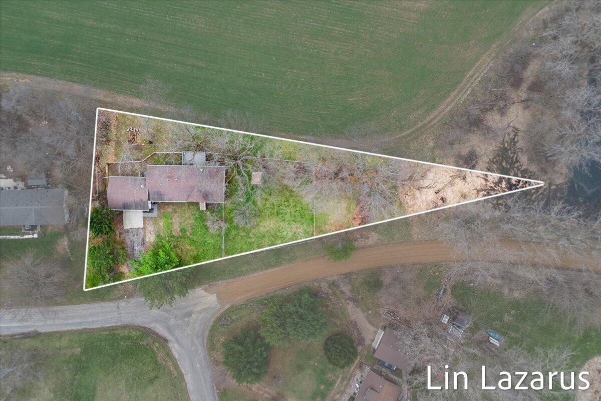 65484 Parkwood Court