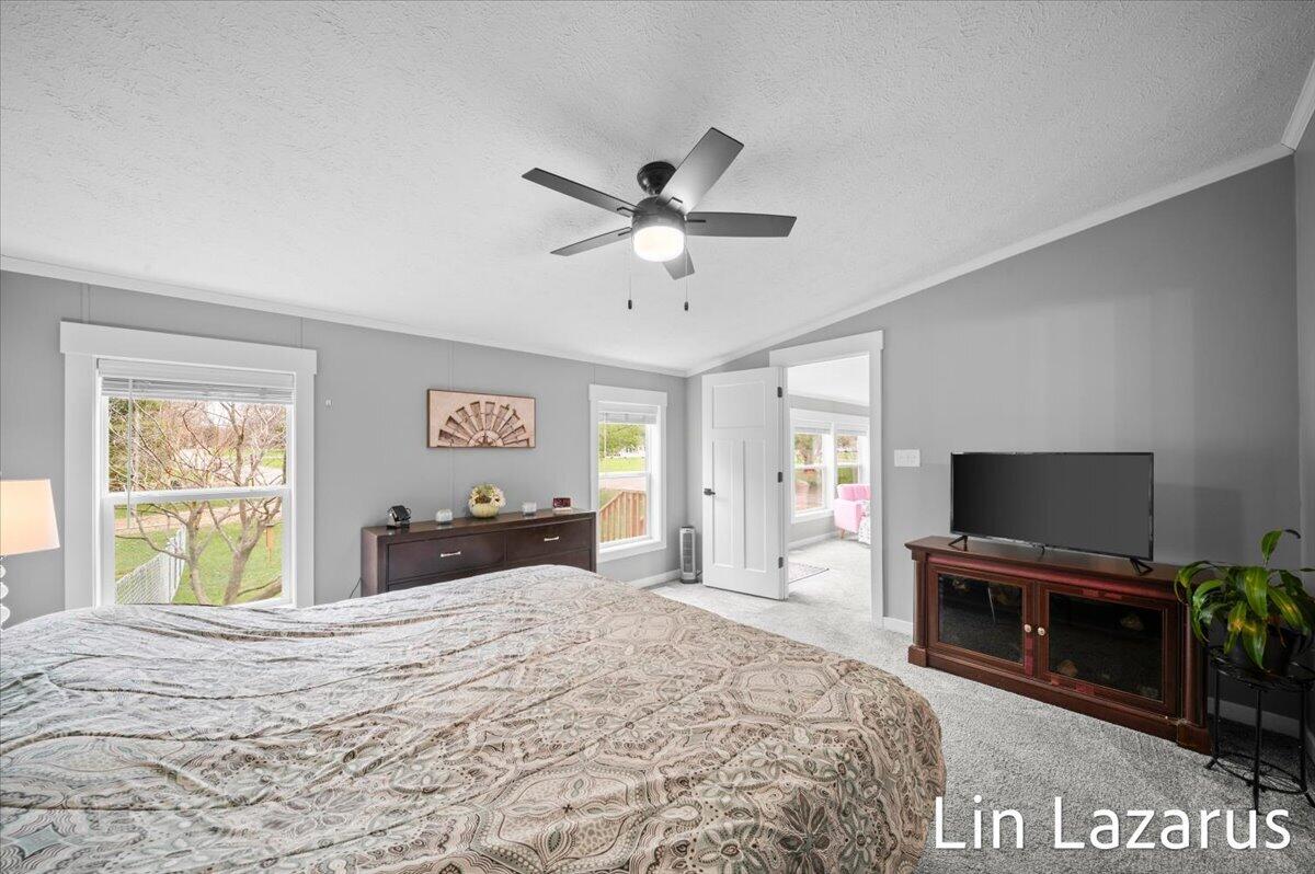 65484 Parkwood Court