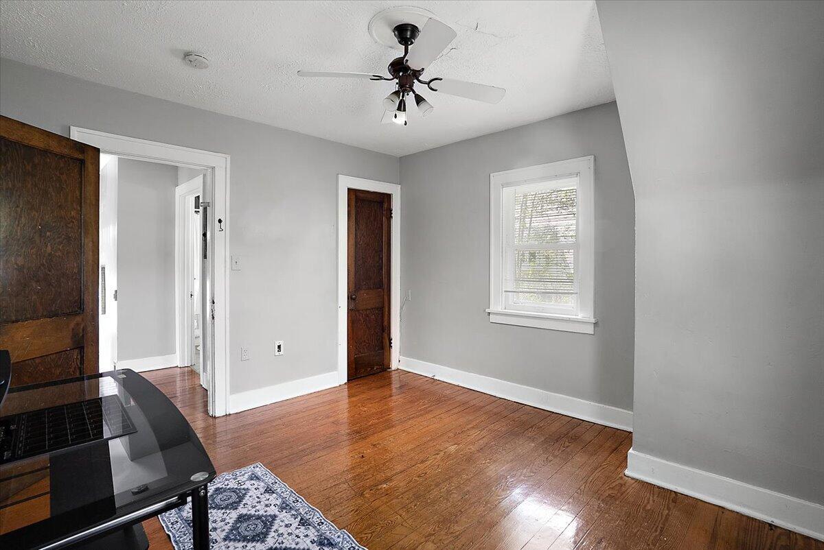 705 Lafayette Avenue NE