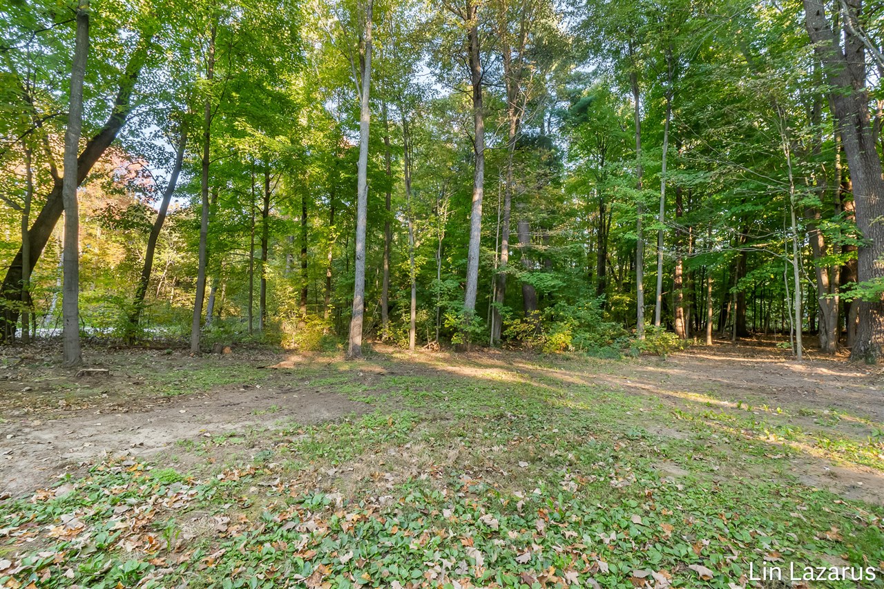 8268 Bradley Road
